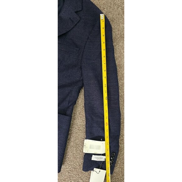 Calvin Klein Mens Slim Fit Navy Herringbone Blazer Two-Button Style 385 Short - Picture 8 of 9
